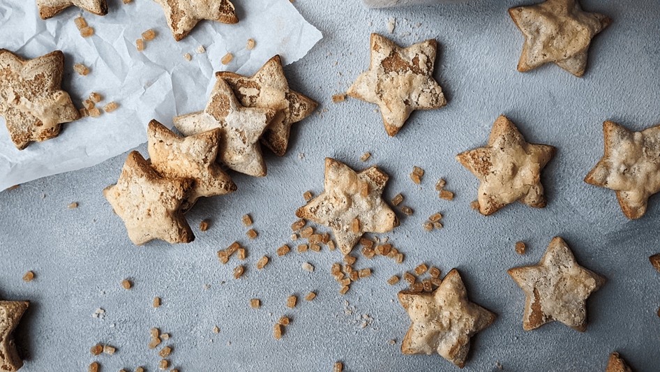 Kekse in Form von Sternen